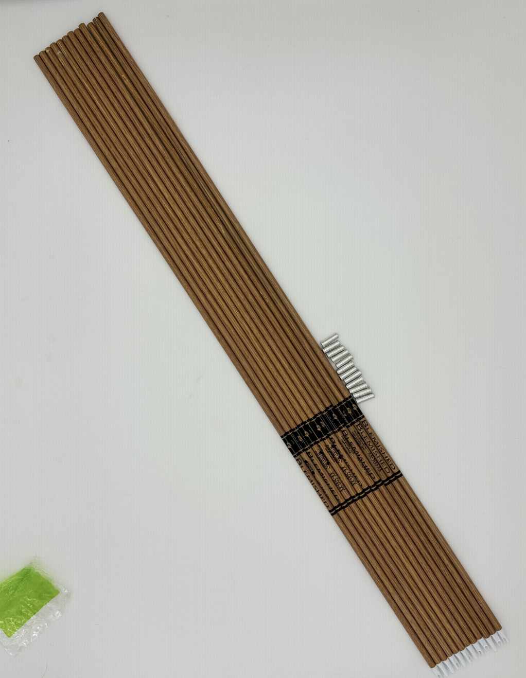 Gold Tip Traditional Classic Blemished Carbon Arrow Shafts, Nocks and Inserts included
